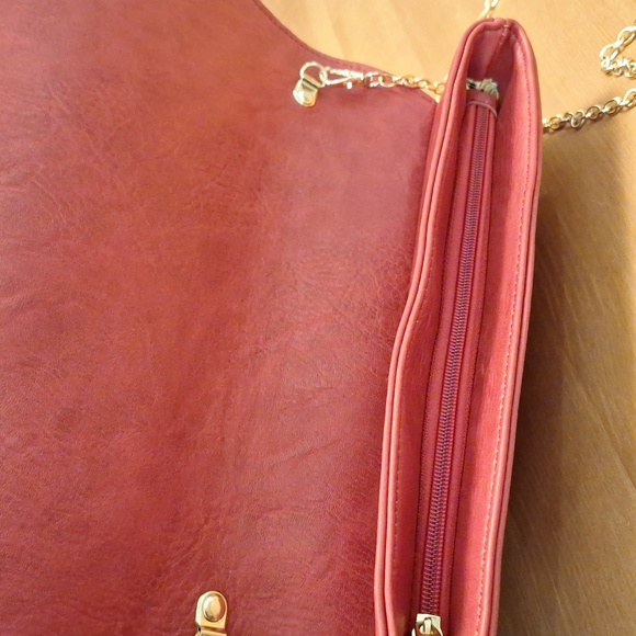 #ACU Melie Bianco red and gold purse - Picture 6 of 6